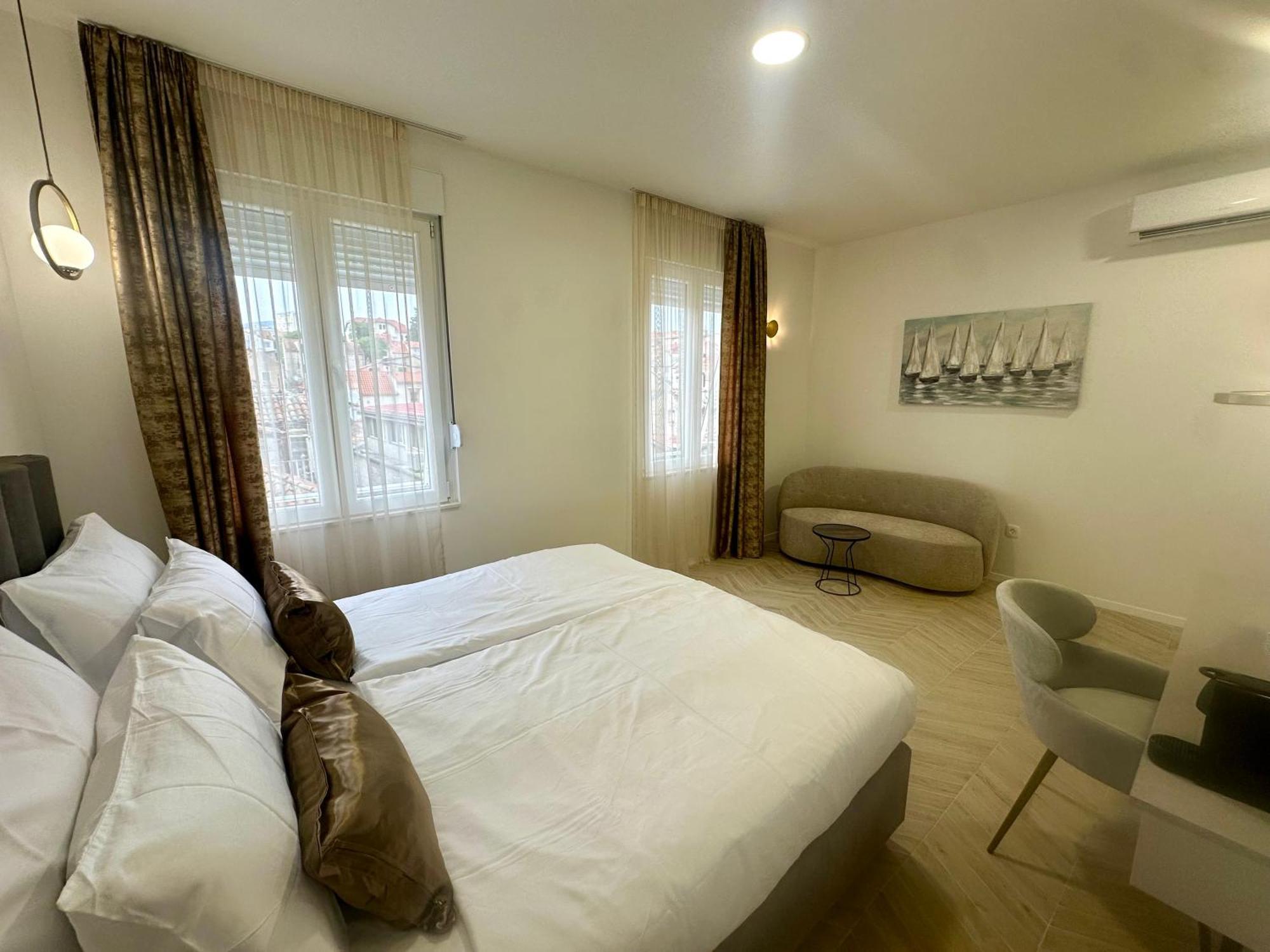 Mariani Luxury Rooms In Center Split Kültér fotó