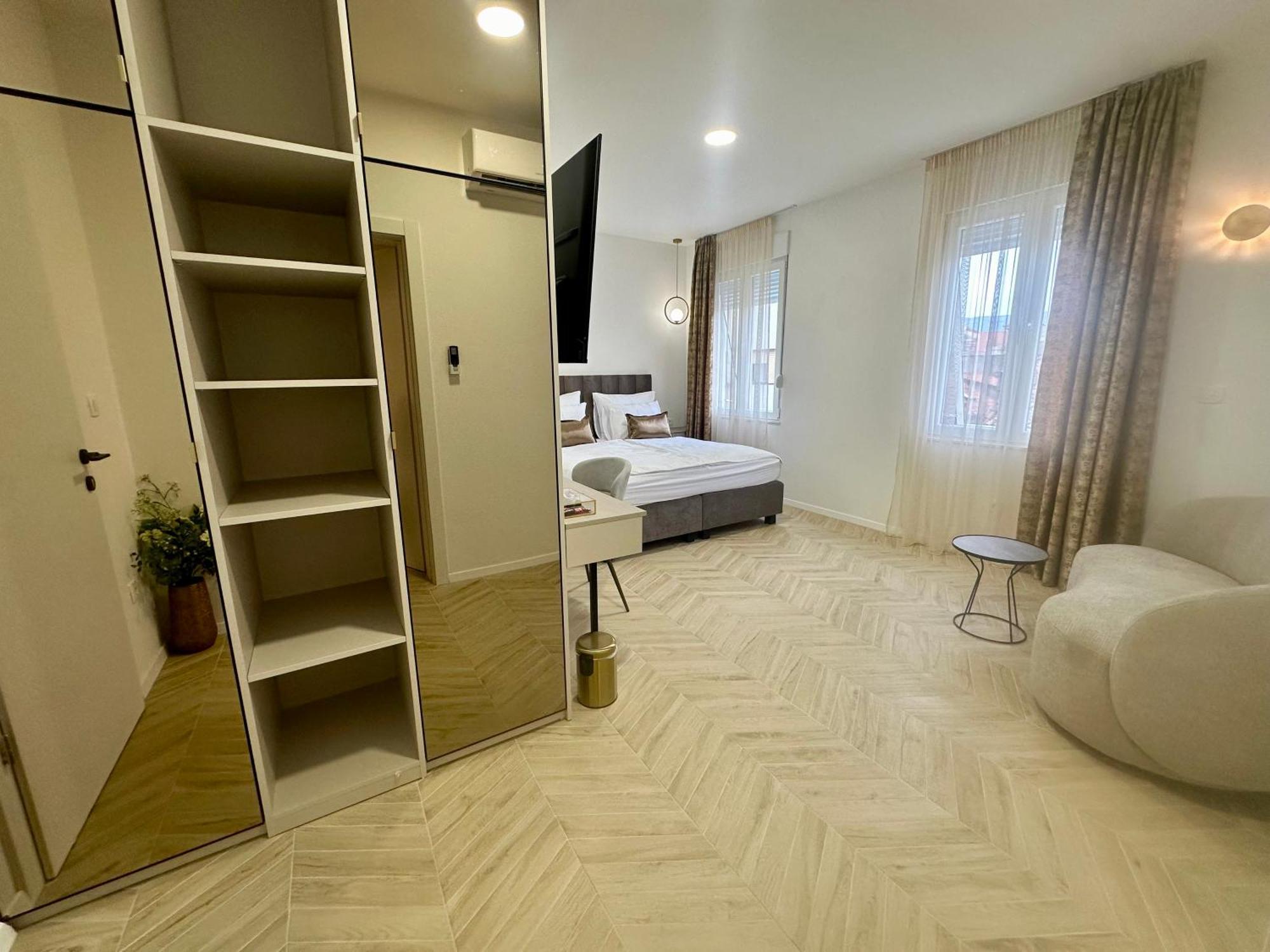 Mariani Luxury Rooms In Center Split Kültér fotó