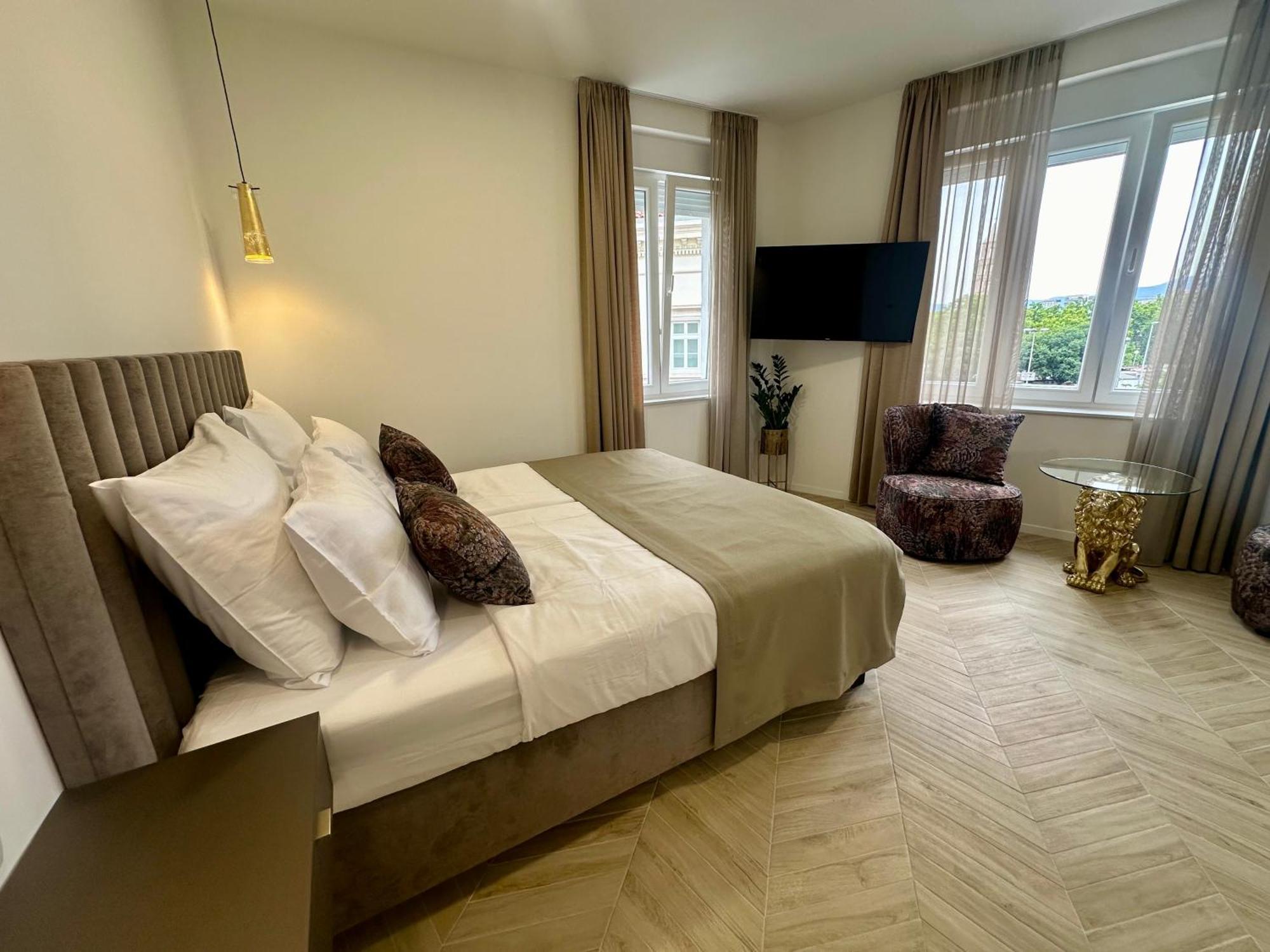 Mariani Luxury Rooms In Center Split Kültér fotó